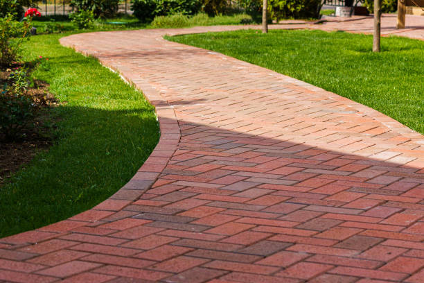 Best Driveway Resurfacing Pavers  in Kingsville, TX