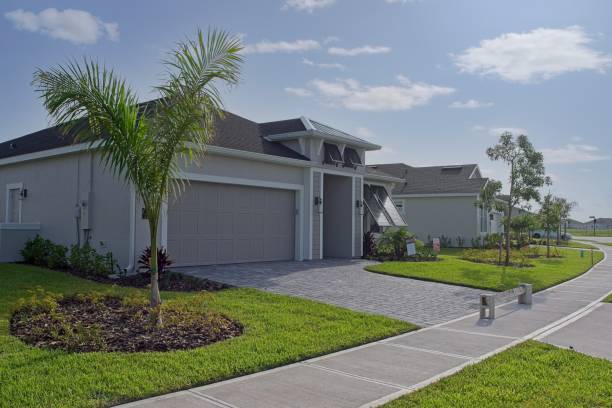Best Best Driveway Pavers  in Kingsville, TX